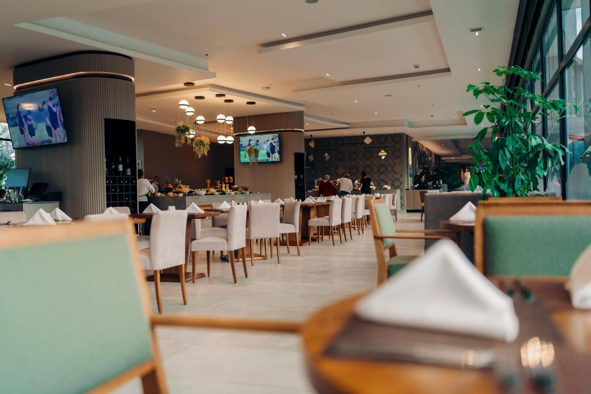 Wyndham Quito Airport Hotel Puembo Exterior foto