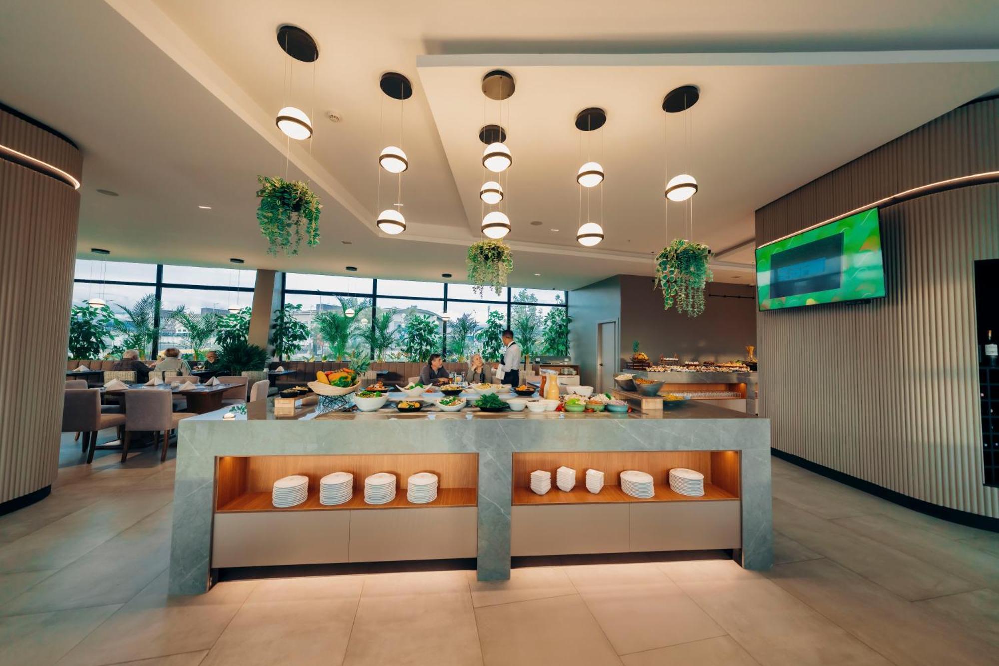 Wyndham Quito Airport Hotel Puembo Exterior foto